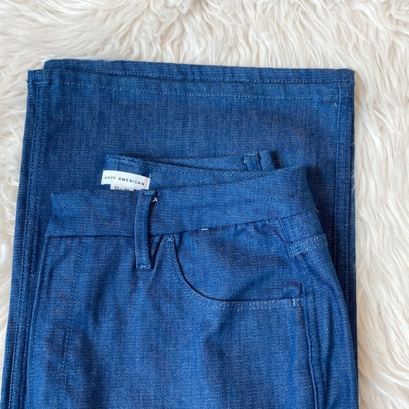 Good American Good Skate TrueBlue001 High Rise Wide Flare Leg Jeans, Size 10/30 - Picture 12 of 17